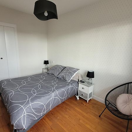 La Maison Des Bananiers Bas-en-Basset ภายนอก รูปภาพ